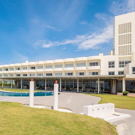 En Resort Kumejima Eef Beach Hotel Exterior foto
