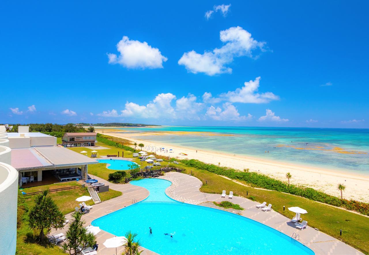 En Resort Kumejima Eef Beach Hotel Exterior foto